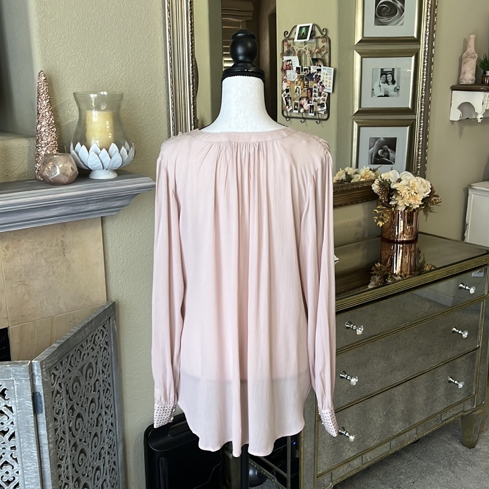 High/Low Jlo Rhinestone Blouse - Picture 5 of 7